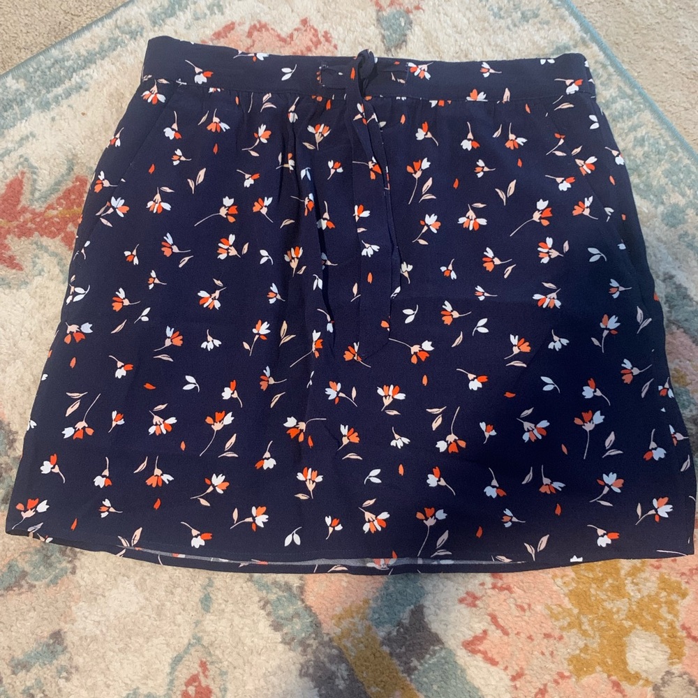 NWT Draper James skirt
